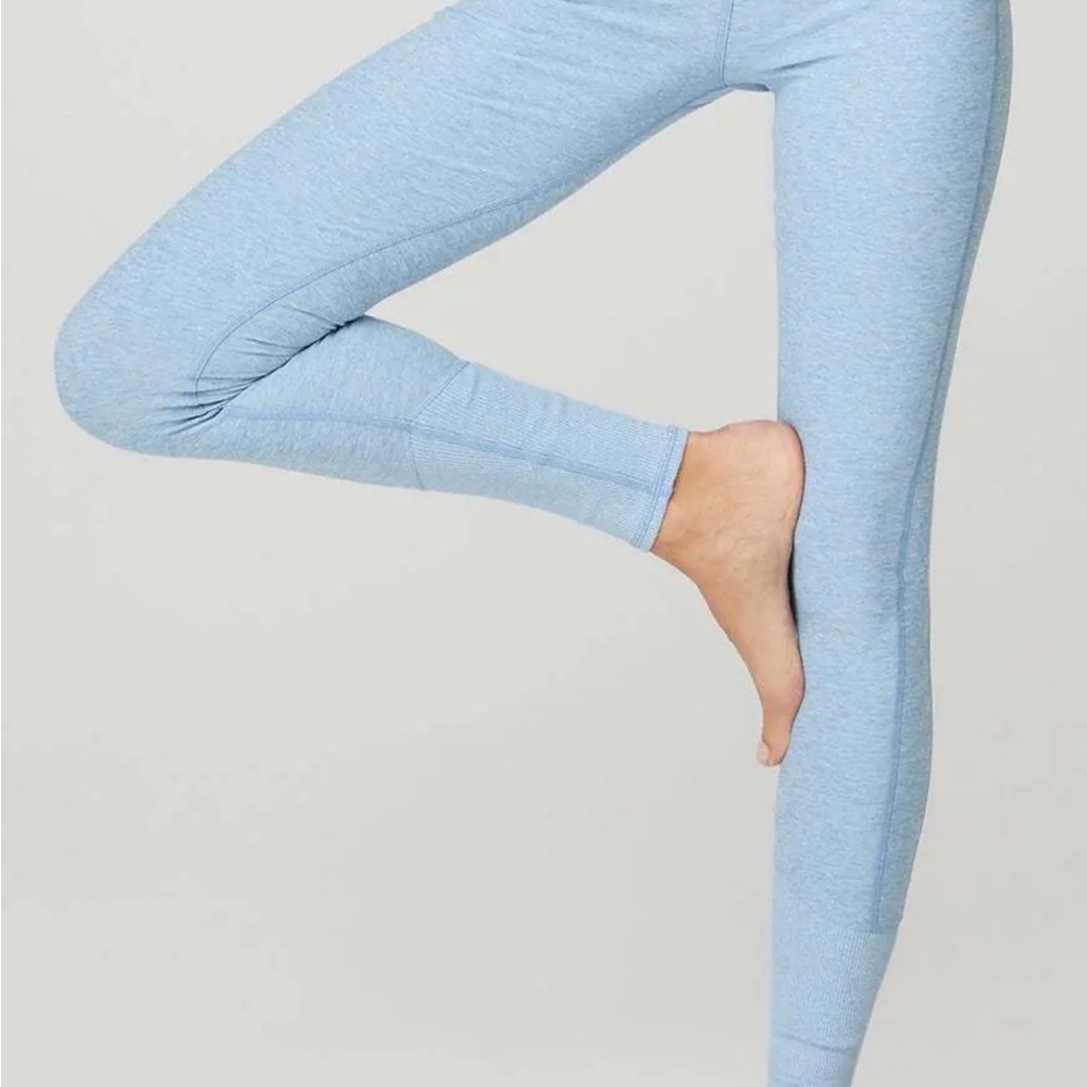 ALO Yoga lot of 2 Pairs of High Waist Alosft Flow Leggings Bleu and Pink